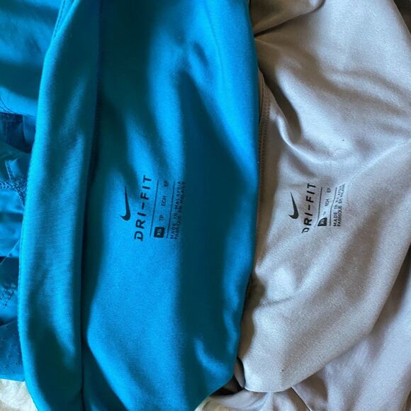 Nike Crew Shorts  Size XS (fits like S/M, I am waist size 27 for reference) Like - Picture 3 of 6